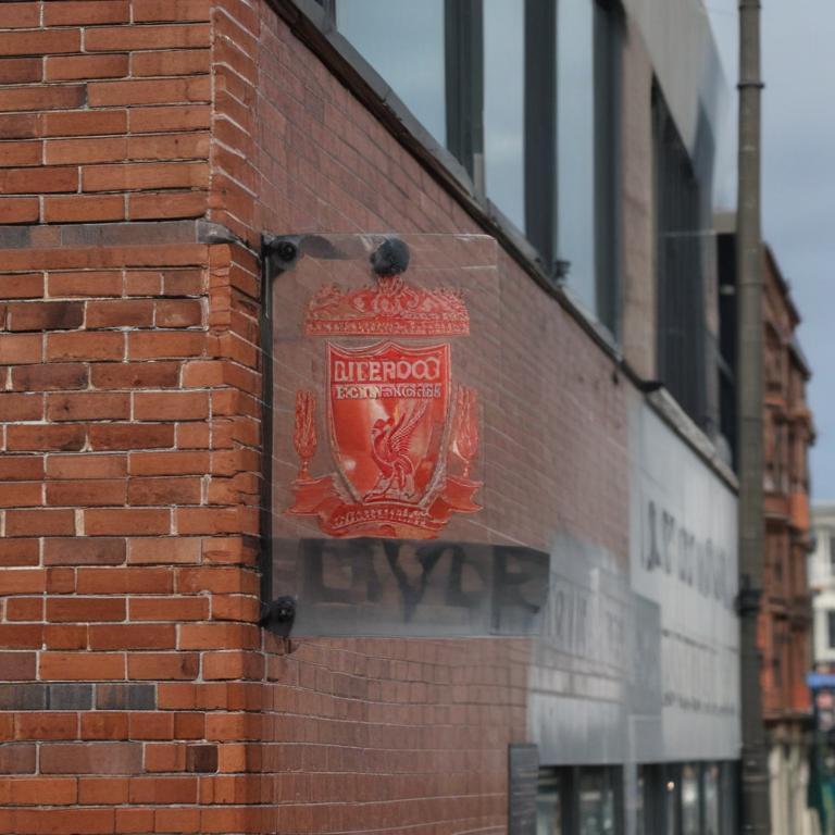 liverpool - 更多图片 (modelslab_realistic_v2)
